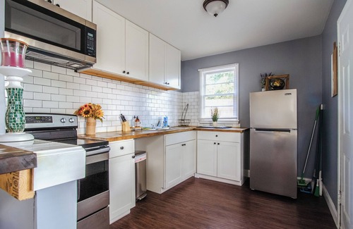 Memphis Apartment | Serene Sanctuary with ShellCrestCorp Apt 104