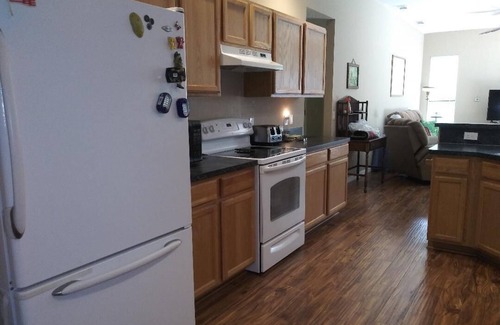 Port Richey House | Serene Scene Country Living Home under the Oaks and Azaleas