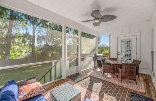 Tallahassee House | Serene Smart Home, Big Backyard, Family and Friends