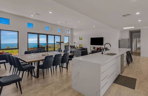 Waitpinga House | Serenity at Waitpinga House