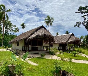 Port Olry Hotel | Serenity Bungalows