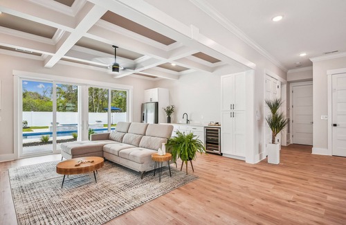 Atlantic Beach House | Serenity by Tilair - 7 BD/6.5 BA New House