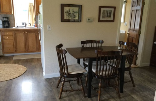 Brattleboro House | Serenity Cottage in Southern Vermont…