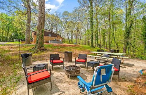 Southwest Raleigh House | Serenity Haven Pond View with Pool