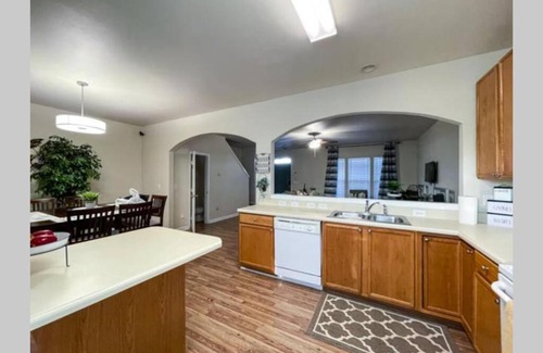 Breckenridge House | Serenity Home - in the heart of Morrisville, NC