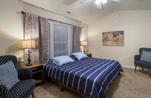 Breckenridge House | Serenity Home - in the heart of Morrisville, NC