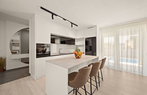 Loborika Villa | Serenity Home Villa Tea with heated pool and pyrolysis salt water