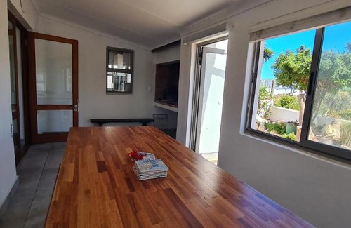 Jacobs Bay House | Serenity Jacobsbay