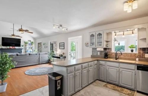 Townley House | Serenity Now-Duncan Bridge Sidenn