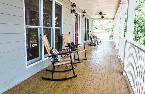Ridgeway House | Serenity on Wateree- Dock & Sauna!