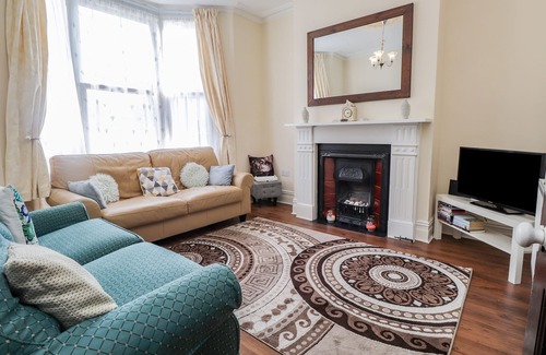 Ramsgate Cottage | SERENITY, pet friendly, country holiday cottage in Ramsgate, Kent