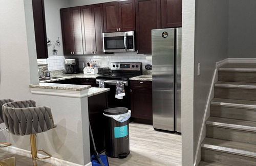 Wellington House | Serenity @ Regal PalmsnCharming 3bedroom townhome with fitness room in Davenport