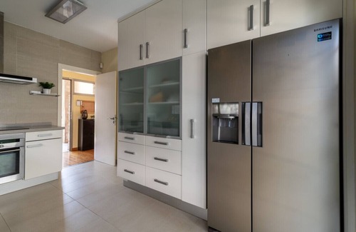 Mogan Ski Chalet | Serenity Villa Tauro: Golf, Beach & Relax