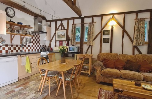 Higham House | Set in quiet woodland Souters is an ideal base from which to explore area