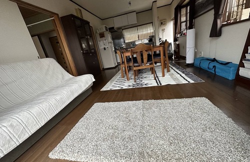 Yamanakako Apartment | Set in Yamanakako, within 6 km of Lake Yamanaka, Mount Fuji Castle 2