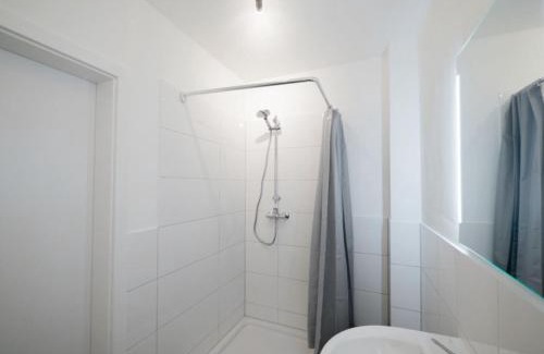 Seth Apartment | Seth - Monteursunterkunft - Einzelbetten - gute Anbindung - Bettwäsche