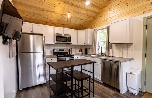 Muncie House | Settle in at the Petite Retreat.