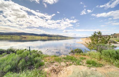 Davenport House | Seven Bays Vacation Rental on Lake Roosevelt!
