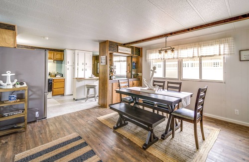 Davenport Cabin | Seven Bays Vacation Rental on Lake Roosevelt!