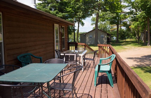 Deerwood House | Seven Bedroom Home On Turtle Lake, Sleeps Up To 20 People