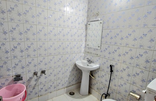 Sonwar Bagh Hotel | Seven Hills Hotel Srinagar