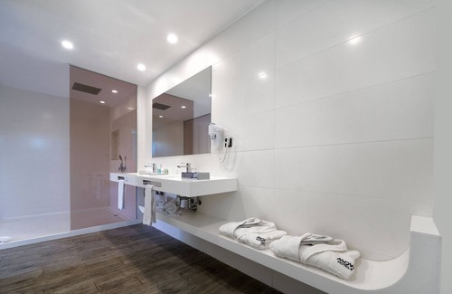 Campo Internacional Maspalomas Hotel | Seven Hotel & Wellness - Caters to Gay Men