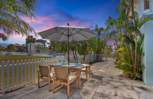 Longbeach Village House | Seven Palms Beach House