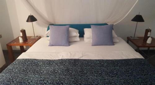 Hikkaduwa Villa | Sevenra Grand Beach Hotel