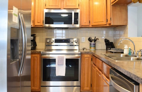 Port Richey Villa | SF Waterfront Getaway and BBQ