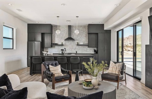 Panorama Heights House | Shadow By The CoHost Company