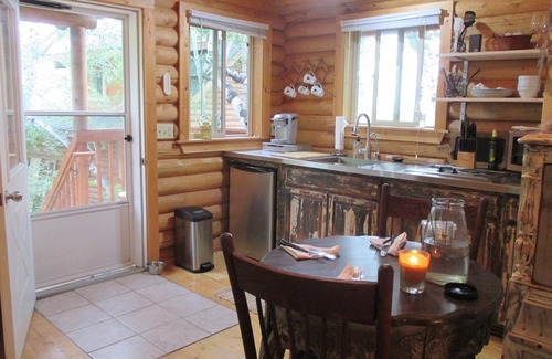 Roberts Cabin | Shady Rest Cabin at Paris Montana®