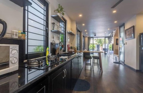 Cam An House | Shadyside 2: The Beach Map House [private villa]