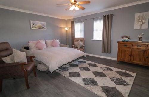 Markethill Apartment | Shalom Apartment 100A