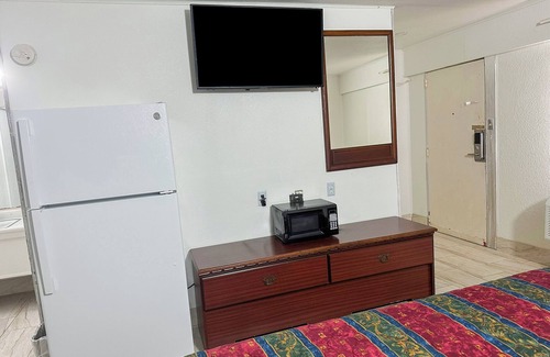 Marked Tree Hotel | Shamrock Kings Inn By Oyo Marked Tree I-555