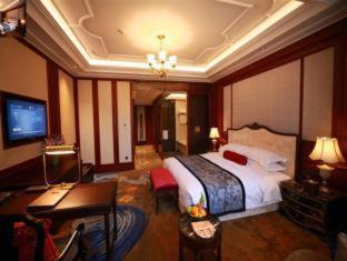 Huaihai Road Commercial Area Hotel | Shanghai Donghu Hotel - Shanghai Style Garden House