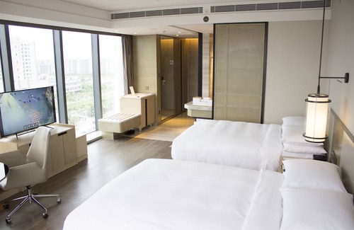Pudong Hotel | Shanghai Marriott Hotel Kangqiao