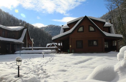 Chvizhepse Cabin | Shanti Lodge