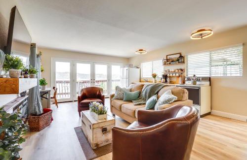 Lucerne House | Shared Boat Dock at Clear Lake Couples Retreat