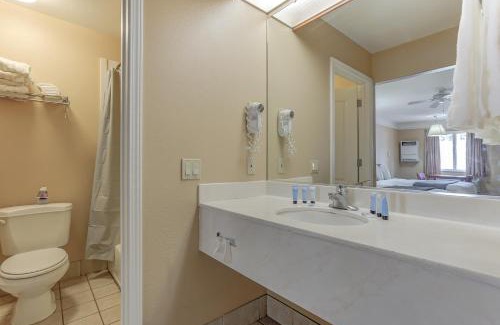 Burney Hotel | Shasta Pines Motel & Suites