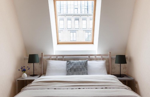 Ligovka Yamskaya Apartment | Shaulis Apartment on Nevsky 117