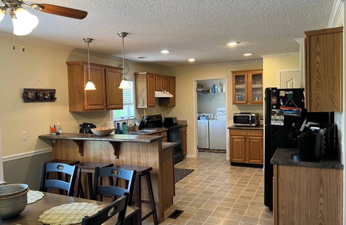 Winona House | Shawnee Creek Hideaway - Close to Eminence and the Jacks Fork River!