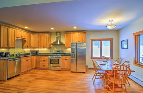 Shelburne Cabin | Shelburne Studio Cabin w/Spring-Fed Pool!