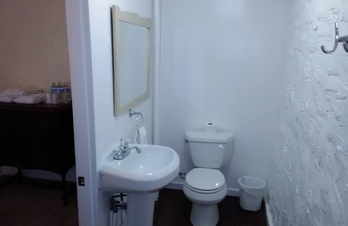 Chloride Hotel | Shep's Miners Inn