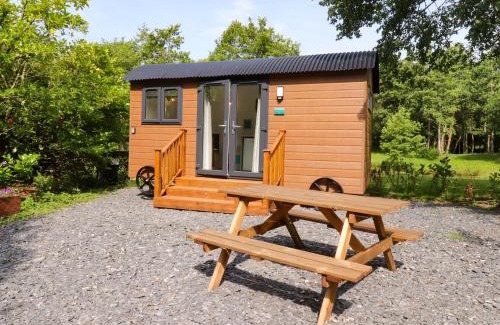 Knott End-on-Sea House | Shepherds Hut 1