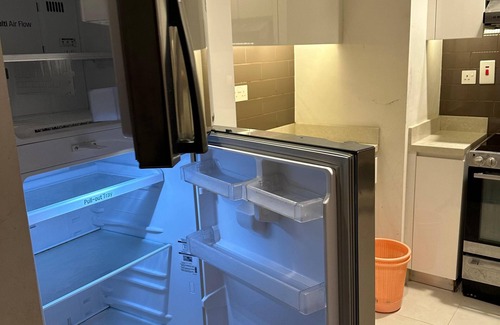 Deira Apartment | Sherina Plaza 2 Flat 103