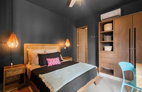 Tulum House | Shes moody TULUM 3 bed penthouse with yard pools rooftop aircon 15 minute drive to the beach