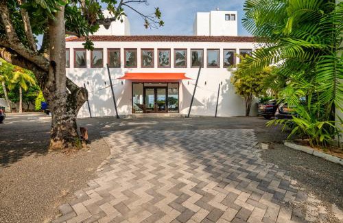 Balapitiya Hotel | Shinagawa Beach