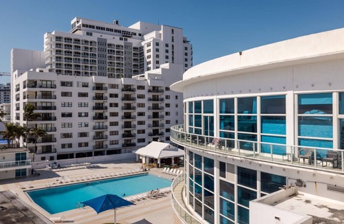 Mid Beach Apartment | Shine Suites Studio 1106