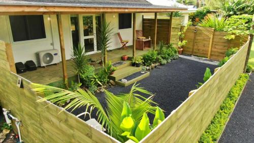 Matavera House | ShineAwayHomes - Mountain View AIR CONDITIONED