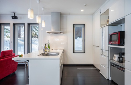 Furano House | Shochikubai by H2 Life